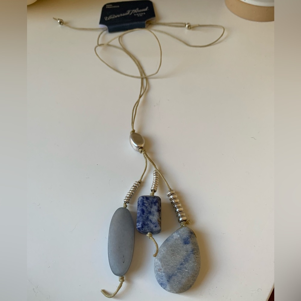 Universal Thread Goods Co semi precious Blue Stone w/ silver necklace Adjustable